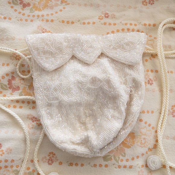 Vintage Beaded Drawstring Purse - Picture 4 of 8